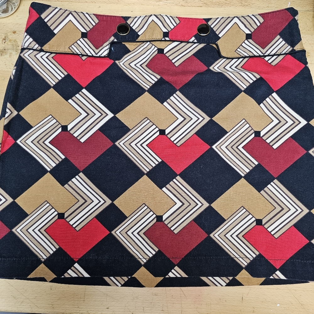 AnnTaylor LOFT mini skirt size 12 in a retro geometric pattern